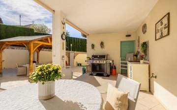 Property slide 51