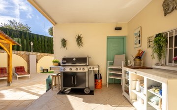Property slide 52