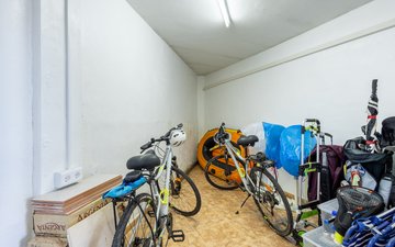 Property slide 75