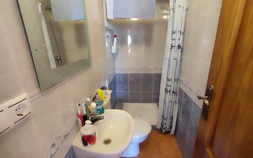Property slide 16