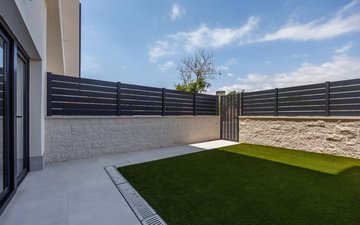 Property slide 16