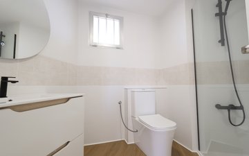 Property slide 10