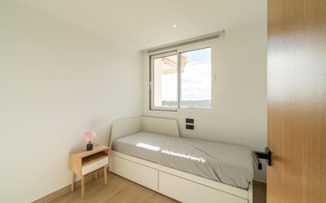 Property slide 31