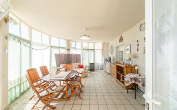 Property slide 8