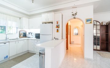 Property slide 14