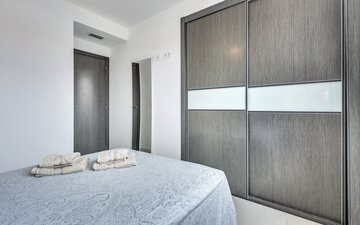 Property slide 22
