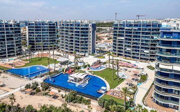 Property slide 31