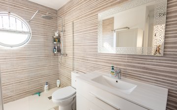 Property slide 22