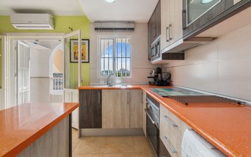 Property slide 10