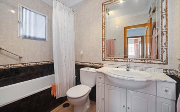 Property slide 21