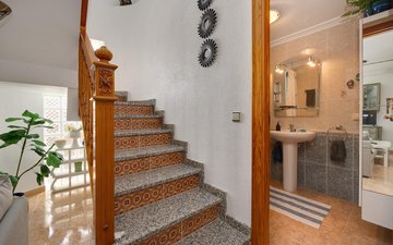 Property slide 18