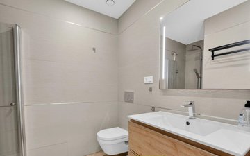 Property slide 22
