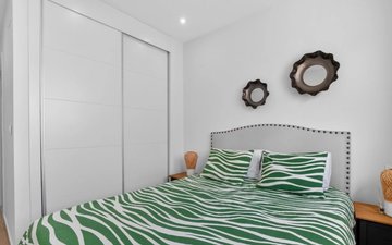 Property slide 21