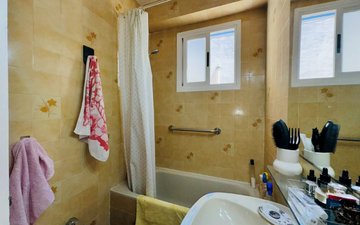Property slide 15