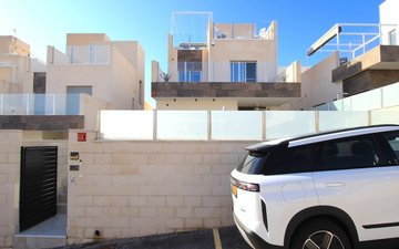 Property slide 32