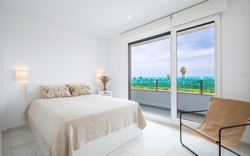 Property slide 21