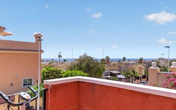 Property slide 21