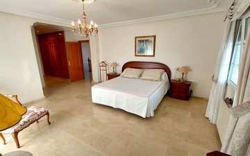 Property slide 31