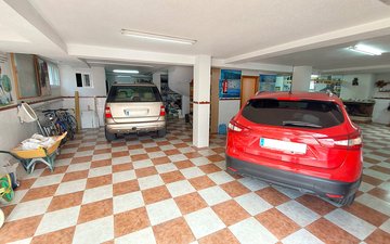 Property slide 43