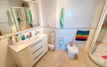 Property slide 39