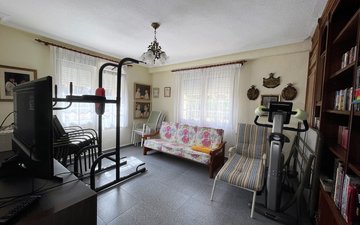 Property slide 17