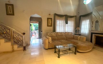 Property slide 11