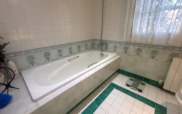 Property slide 23