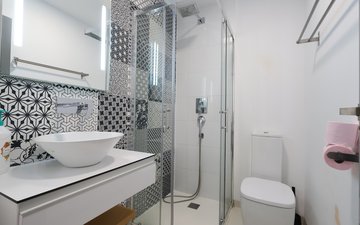 Property slide 16
