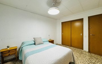 Property slide 14