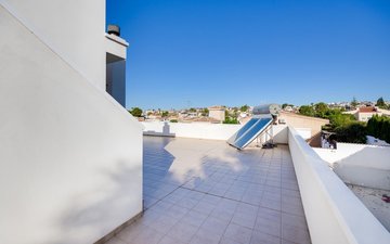 Property slide 39