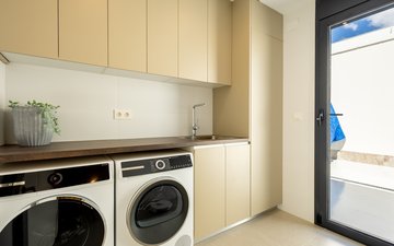Property slide 21