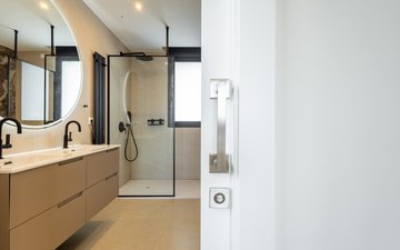 Property slide 42