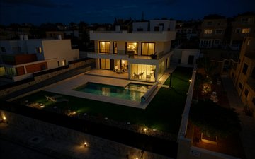 Property slide 59