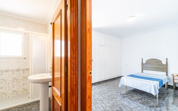 Property slide 16