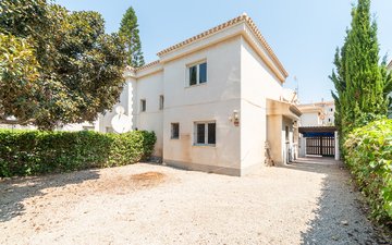 Property slide 21