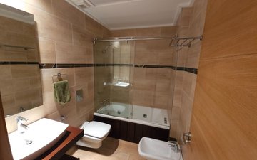 Property slide 16
