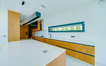 Property slide 17