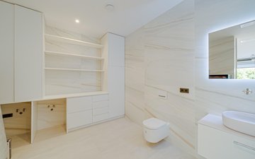 Property slide 46