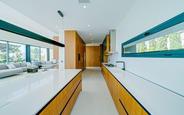 Property slide 18