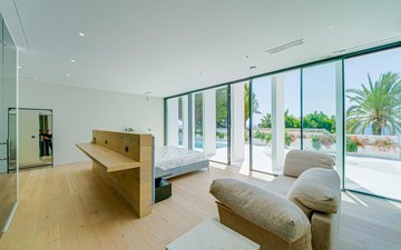 Property slide 25