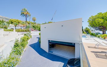 Property slide 47