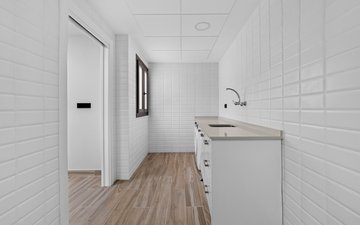 Property slide 33