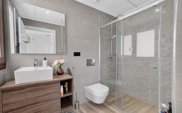 Property slide 15