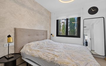 Property slide 18