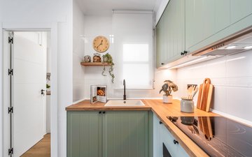 Property slide 7