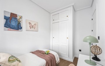 Property slide 19