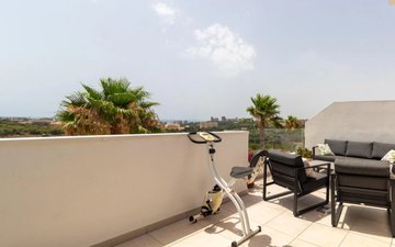 Property slide 25