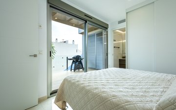 Property slide 20