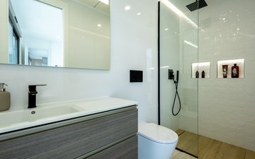 Property slide 21
