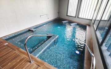 Property slide 14